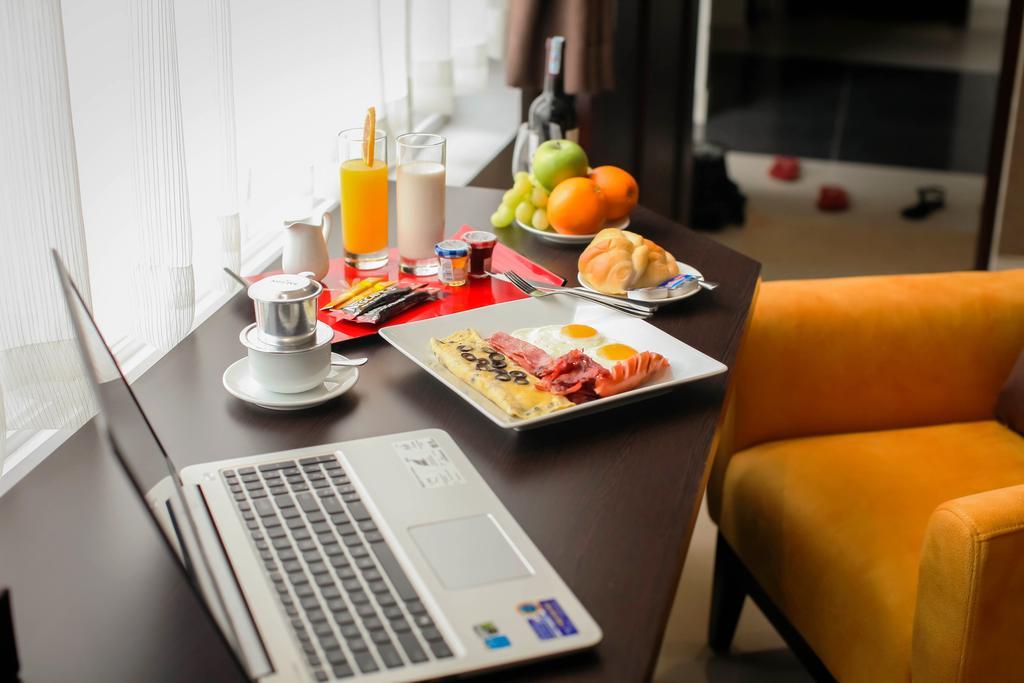 Compass Living Joy Apart otel Ho Şi Min Dış mekan fotoğraf