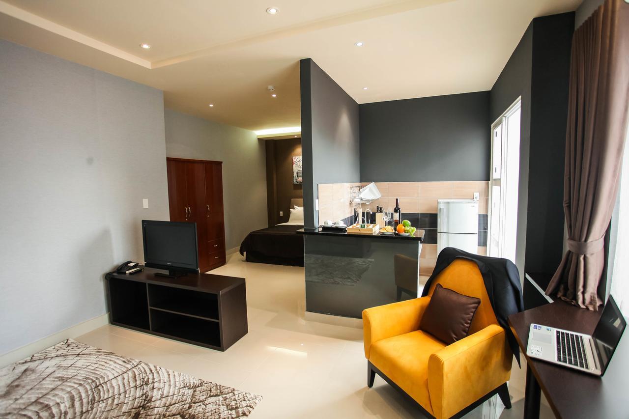 Compass Living Joy Apart otel Ho Şi Min Dış mekan fotoğraf
