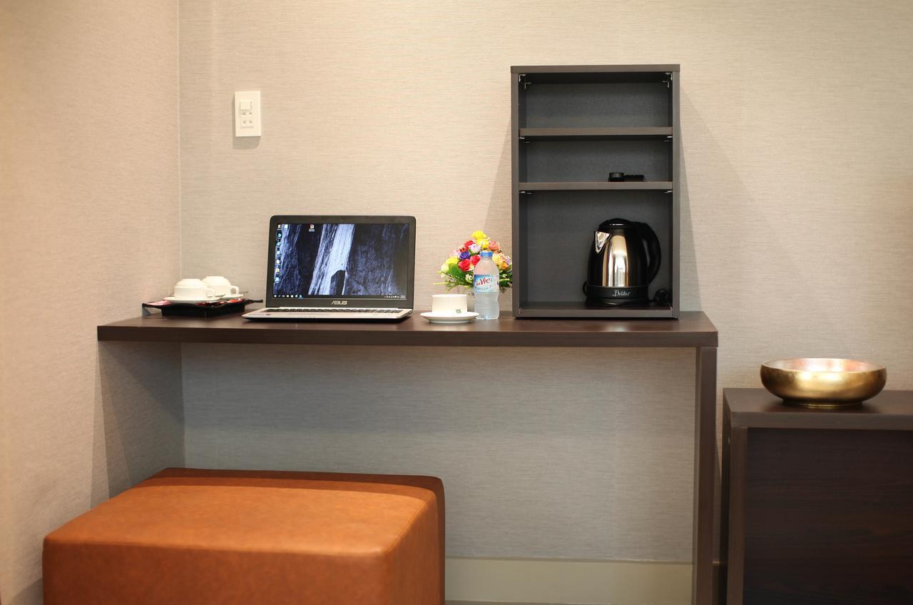 Compass Living Joy Apart otel Ho Şi Min Dış mekan fotoğraf