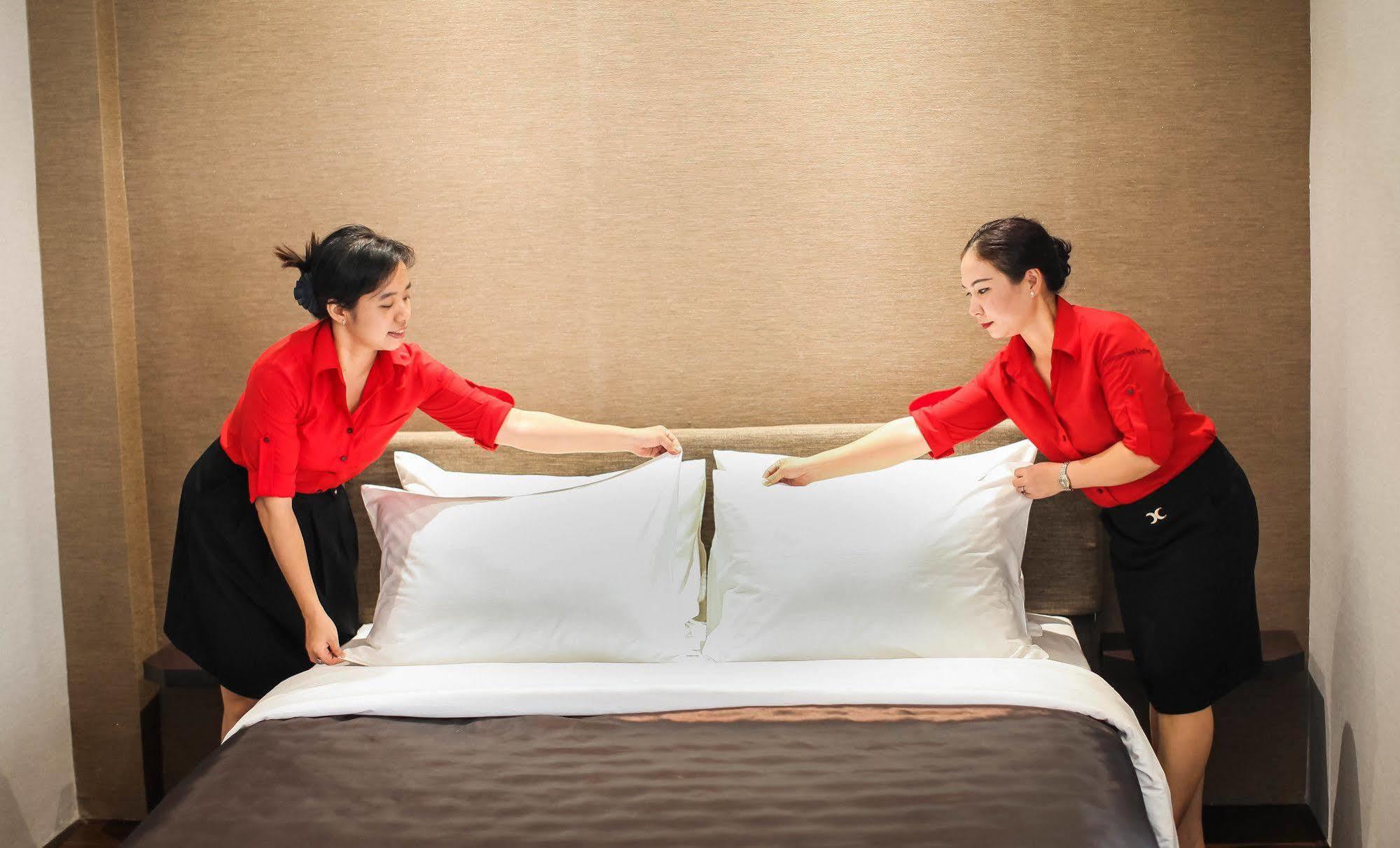 Compass Living Joy Apart otel Ho Şi Min Dış mekan fotoğraf