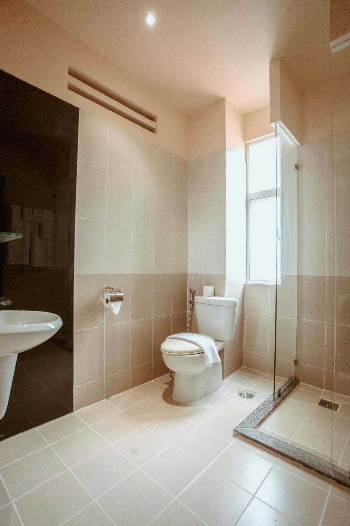 Compass Living Joy Apart otel Ho Şi Min Dış mekan fotoğraf